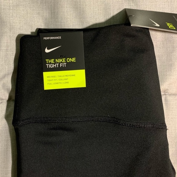 Black Nike performance Full length leggings - Picture 3 of 4
